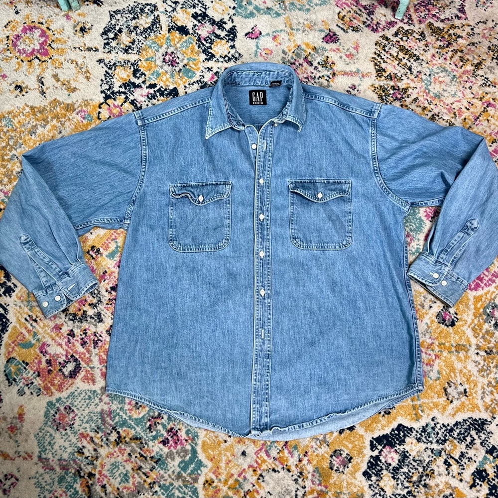 Mens Denim Shirt, long sleeve, button down. Gap XL